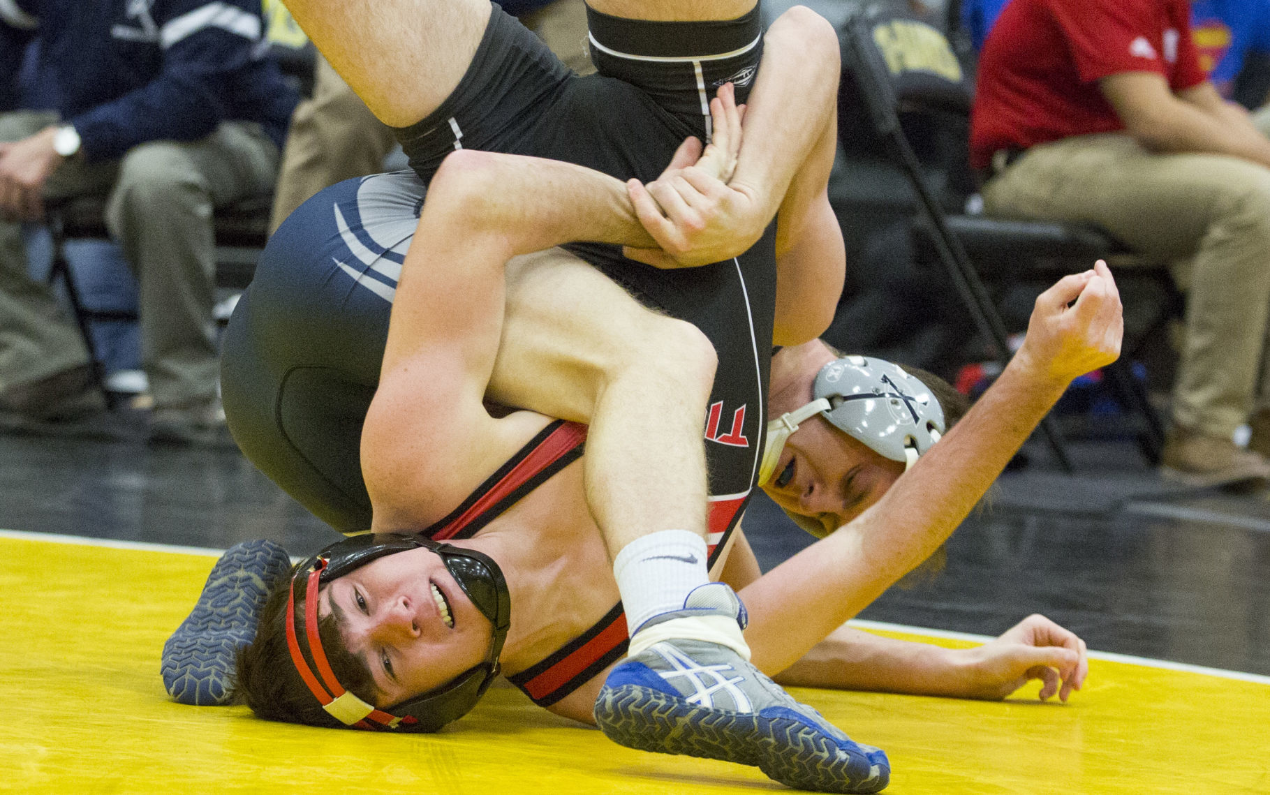 020919kw-wrestling-class-3a-01